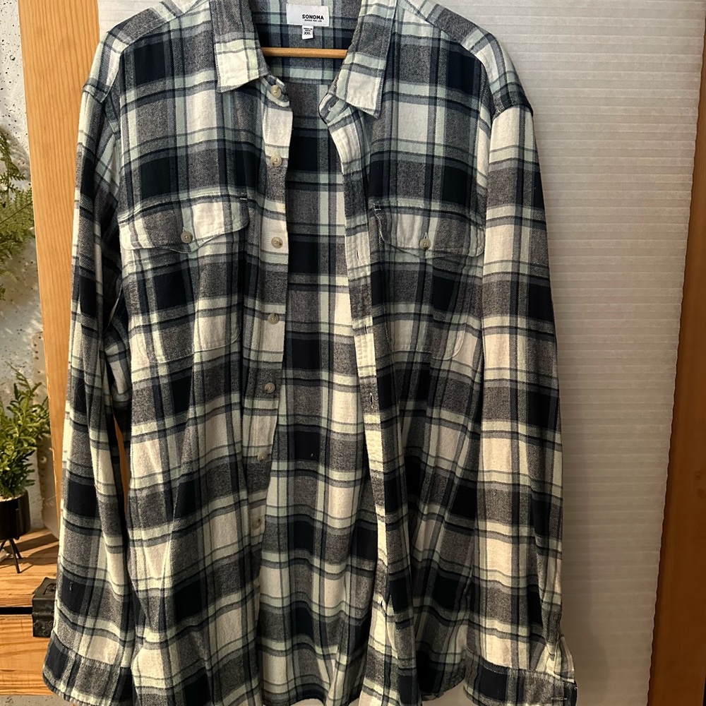 Sonoma Black and White Checkered Casual Shirt